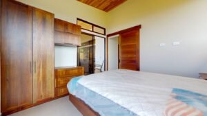 House for sale in Ojochal Costa Rica