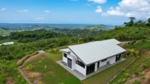 House for sale in Ojochal Costa Rica