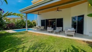 House for sale in Ojochal Costa Rica
