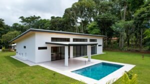 House for sale in Ojochal Costa Rica