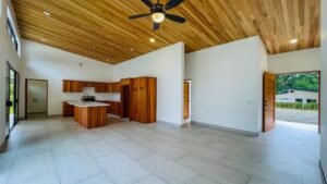 House for sale in Ojochal Costa Rica