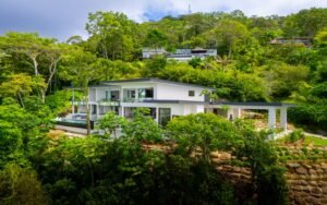 DJI_20251001101743_0328_D