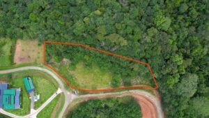 Property For Sale in Ojochal Costa Rica