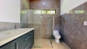 House for sale in Ojochal Costa Rica