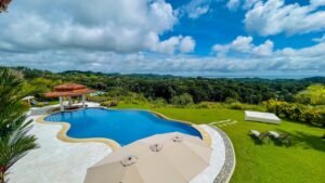 House for sale in Ojochal Costa Rica