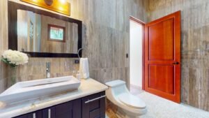 House for sale in Ojochal Costa Rica