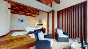 House for sale in Ojochal Costa Rica