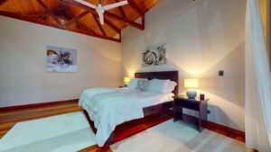 House for sale in Ojochal Costa Rica