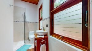 House for sale in Ojochal Costa Rica