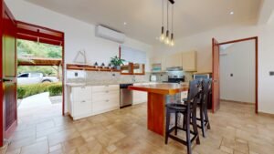 House for sale in Ojochal Costa Rica