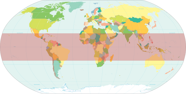 The red shading highlights the areas between the Tropics of Cancer and Capricorn. <yoastmark class=