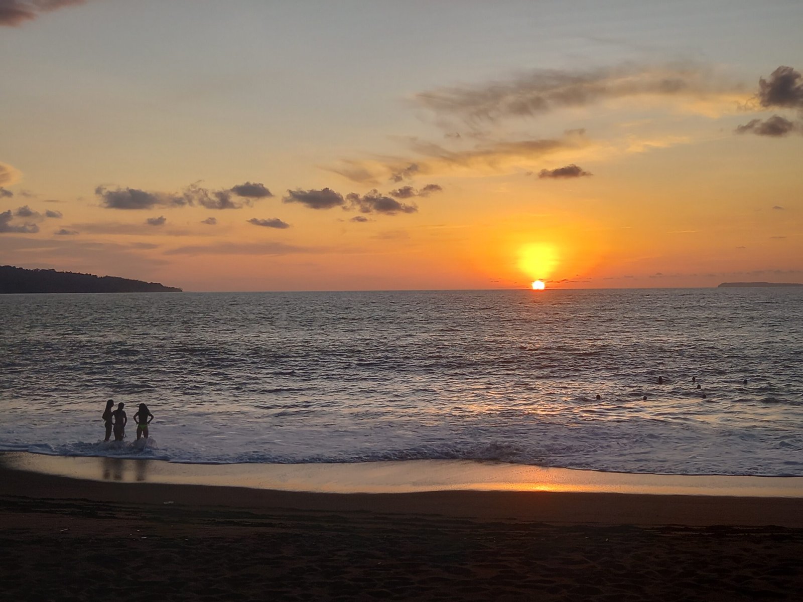 Sunset near Drake Bay, Osa Peninsula