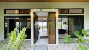 5523 – Tropical Turnkey Retreat in Gated Community_09