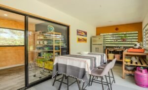 Cinco Ventanas Container & Land14