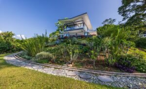 costa-rica-exterior-gardens