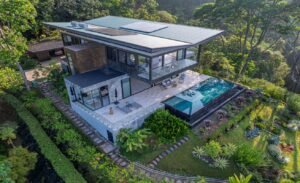 costa-rica-exterior-roof-line-solar