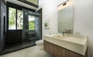 costa-rica-guest-bathroom