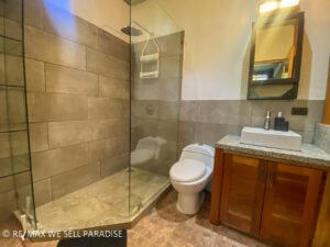 1 (33) House-for-sale-in-Uvita