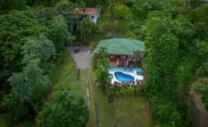 187810 – Two ocean view homes in Dominical -01 (16)