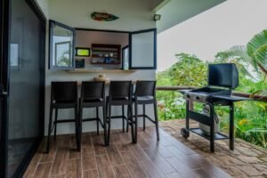 Two Ocean View Homes in Exclusive Marina Vista, Escaleras (12)