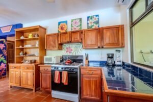 Two Ocean View Homes in Exclusive Marina Vista, Escaleras (19)