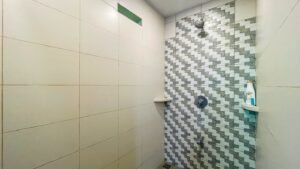 188524- Two houses phase 559 (25)