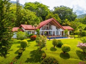 189055- 4BR ocean view home in Ojochal (1)