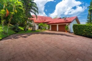 189055- 4BR ocean view home in Ojochal (29)