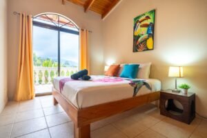 189116 – 4 bedroom ocean view home (10)