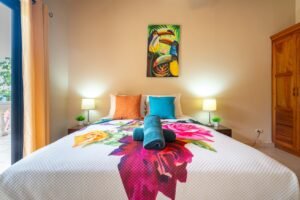 189116 – 4 bedroom ocean view home (15)