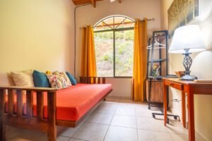 189116 – 4 bedroom ocean view home (16)