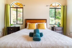 189116 – 4 bedroom ocean view home (19)