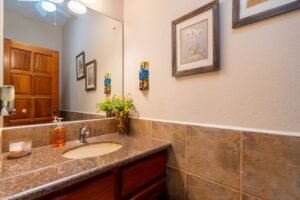 189116 – 4 bedroom ocean view home (38)