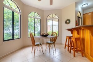 189116 – 4 bedroom ocean view home (5)