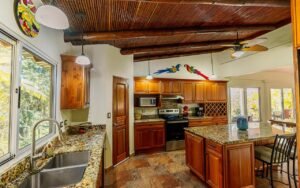 189206 – 3 bedroom ocean view home in Uvita (28)