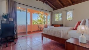189206 – 3 bedroom ocean view home in Uvita (52)