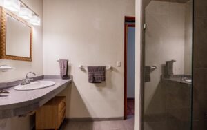 189206 – 3 bedroom ocean view home in Uvita (67)