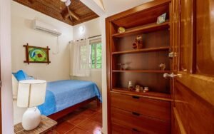 189206 – 3 bedroom ocean view home in Uvita (75)