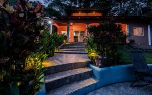 189206 – 3 bedroom ocean view home in Uvita (96)