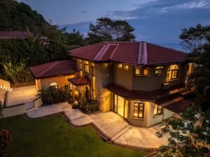 189486 – luxury ocean view house in Dominical (15)