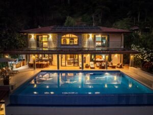 189486 – luxury ocean view house in Dominical (17)
