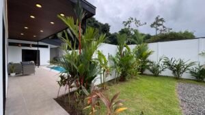 3 bedroom beach home Uvita (13)