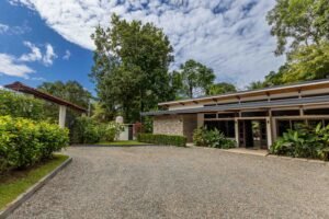 Ojochal 2 bedroom home with easy access (2)