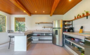 Prime commercial property in Ojochal (18)