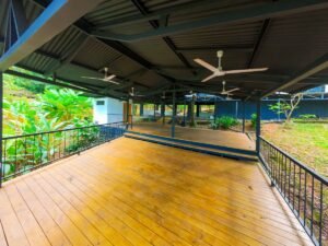 Prime commercial property in Ojochal (57)