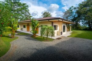 Tropical home in Ojochal 3 beds (10)