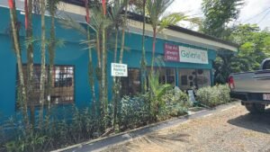 commercial property in Uvita (1)