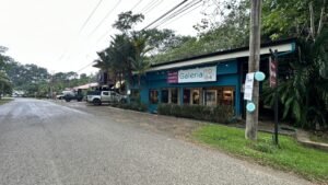 commercial property in Uvita (9)