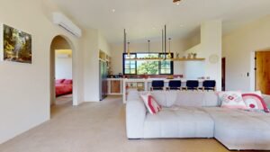 House for sale in Ojochal Costa Rica