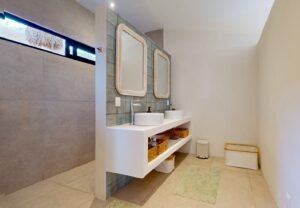 House for sale in Ojochal Costa Rica